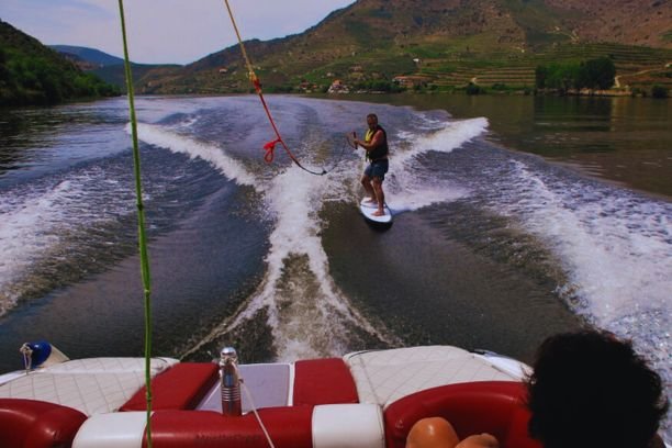 Passeio privado à senhora da Ribeira na lancha Mastercraft Gooo - Completo