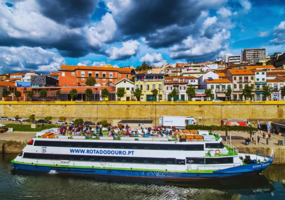 Porto | Régua Douro singular "B" 2 dias sexta, sábado e vésperas de feriado