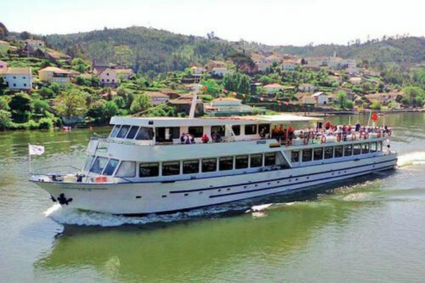 Porto | Pinhão Escapadinha do Douro 2 dias sextas e sábados